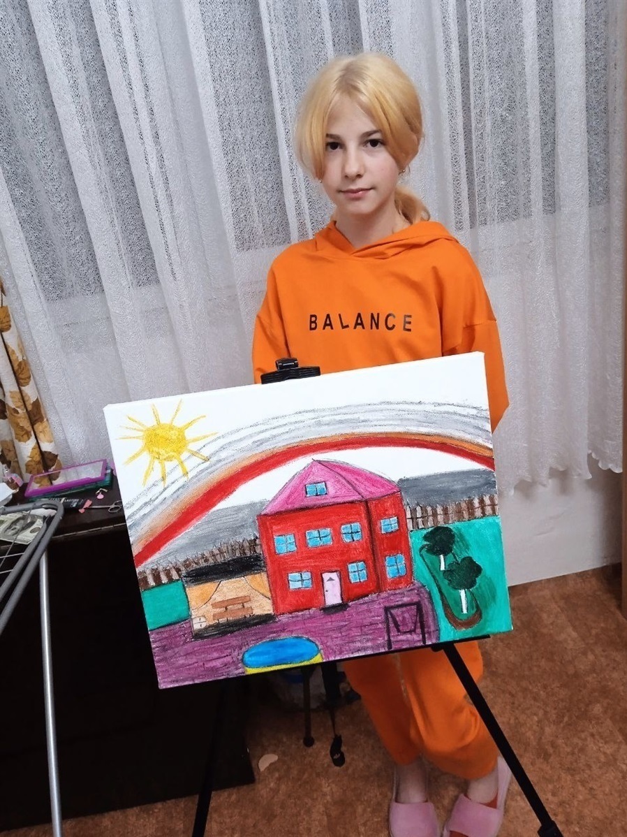 Katia likes drawing