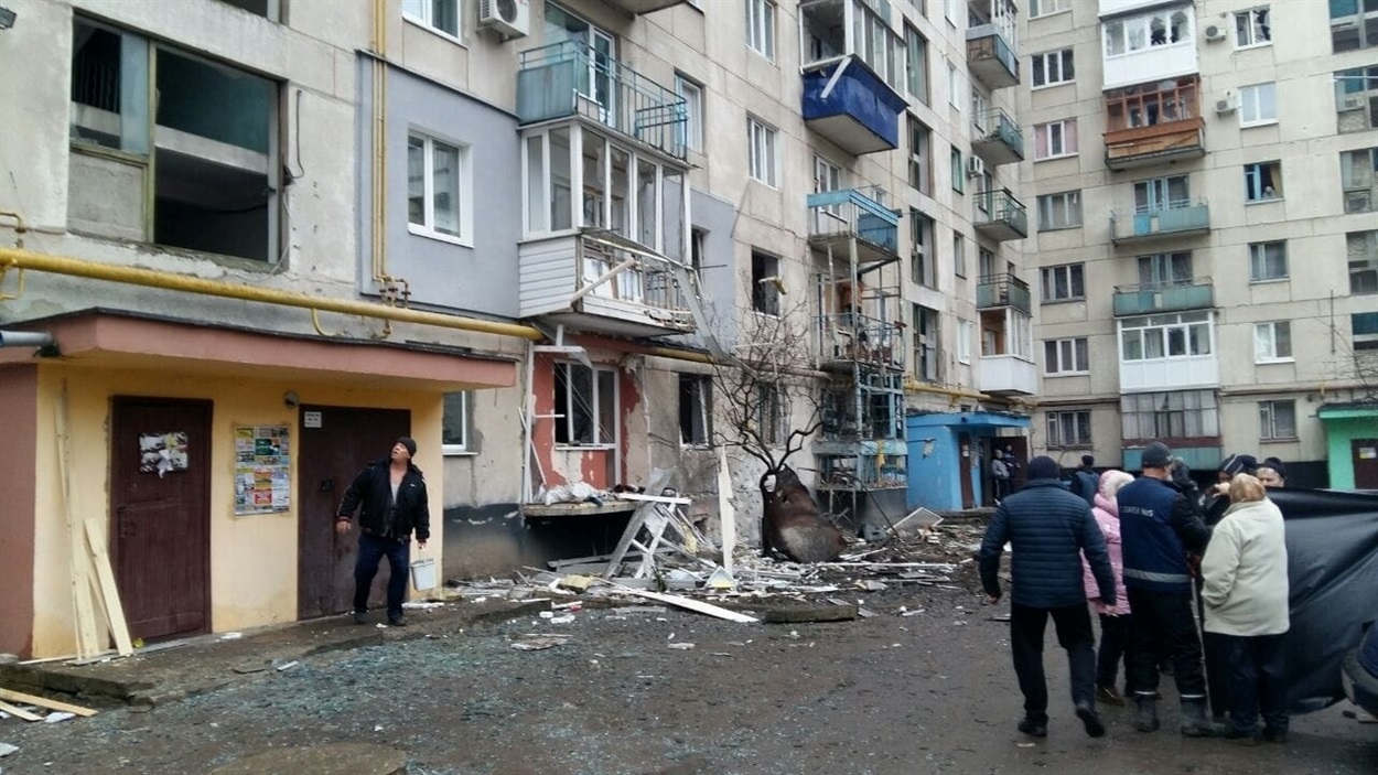 Dwelling house in Popasna after shelling