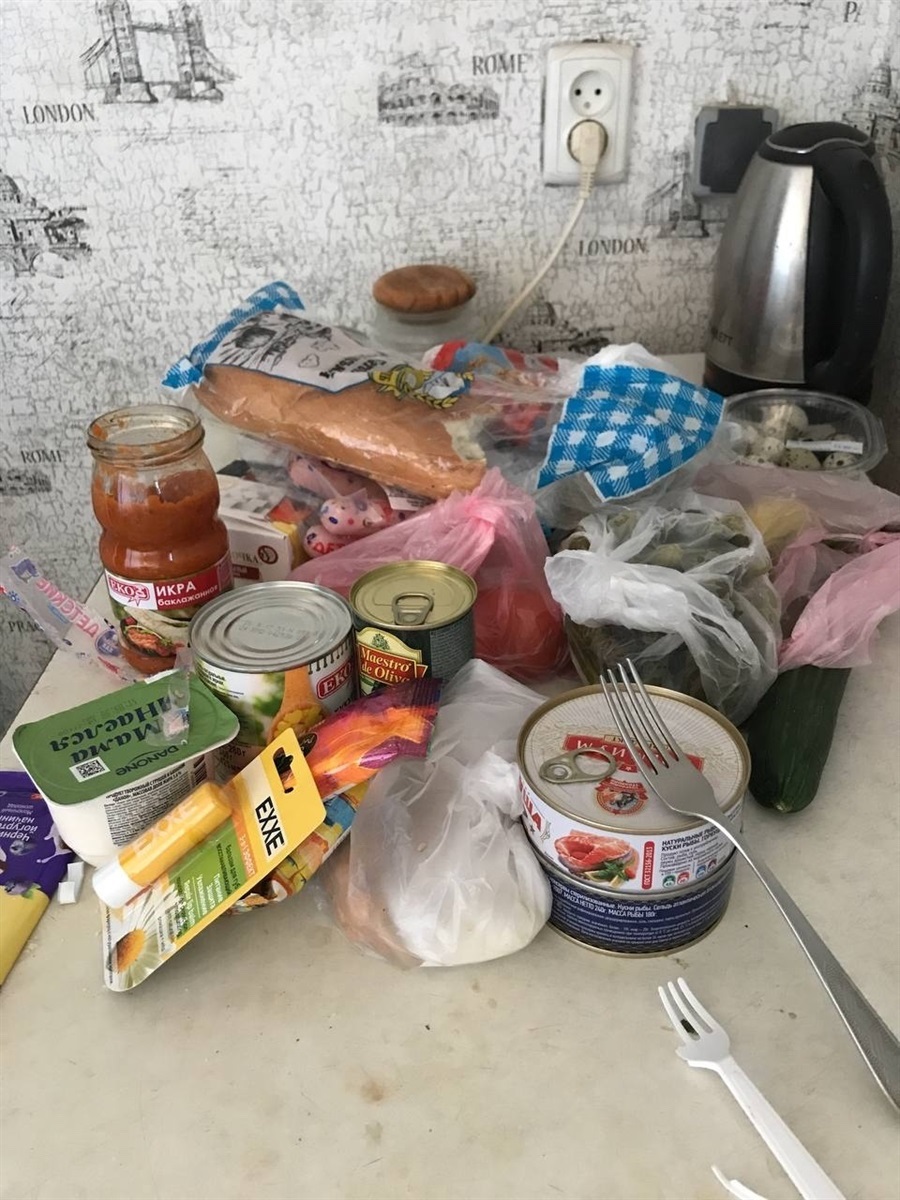 Food that Vlad bought in Donetsk. Copyright: Vlad Oliinyk