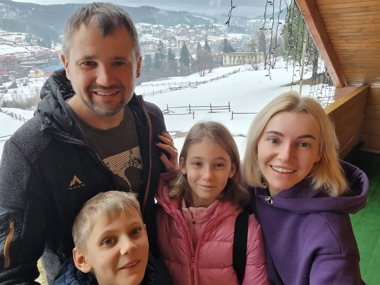 Oleksandr Bezuhliy and his family. 